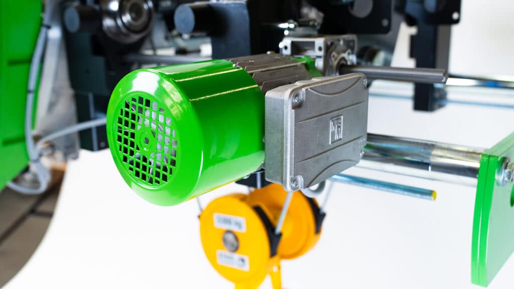 SXD-Stahl-staaldraadtakel_motor_CraneSolutions